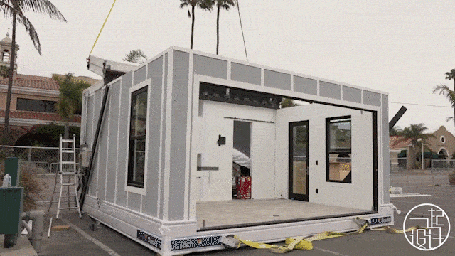 7a05fb19aca740a8b3fb03f723c8ae03.gif